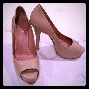 Vince Camuto - open toe platform